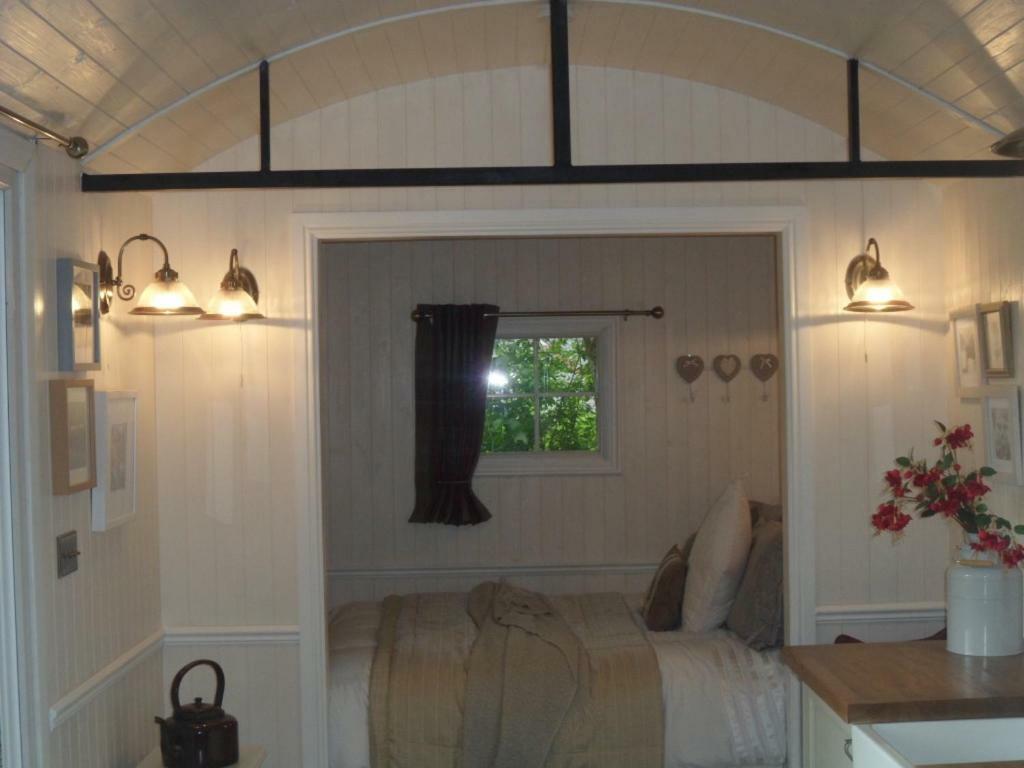 Borthwickbrae Shepherd'S Hut Hawick Exterior photo